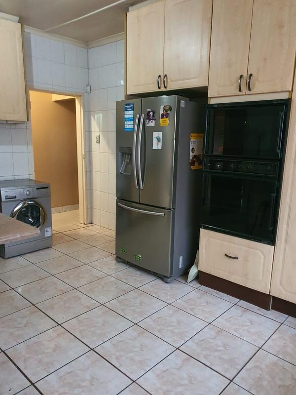 3 Bedroom Property for Sale in Florida Lake Gauteng