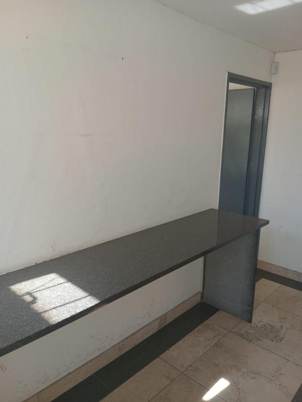 To Let commercial Property for Rent in Benrose Gauteng