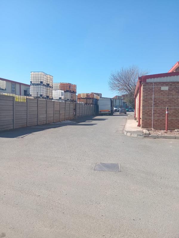 To Let commercial Property for Rent in Benrose Gauteng