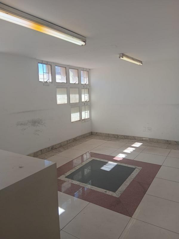 To Let commercial Property for Rent in Benrose Gauteng