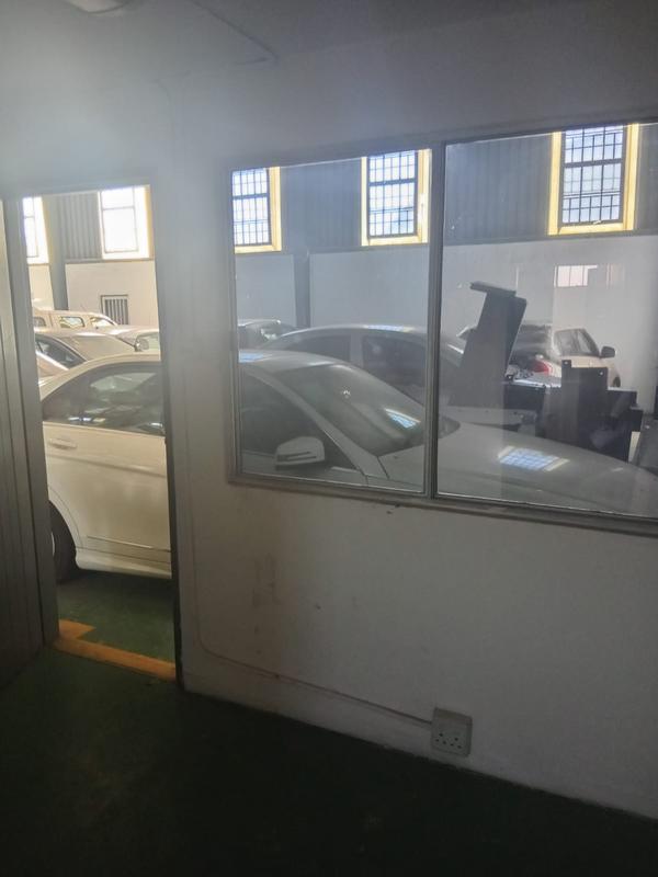 To Let commercial Property for Rent in Benrose Gauteng