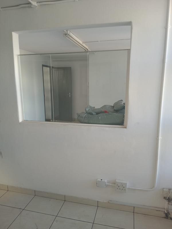 To Let commercial Property for Rent in Benrose Gauteng