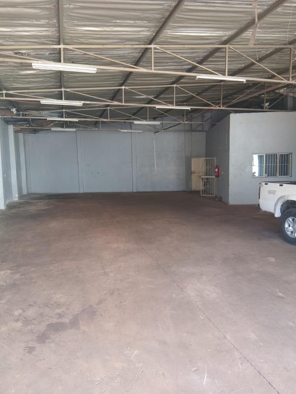 To Let commercial Property for Rent in Benrose Gauteng