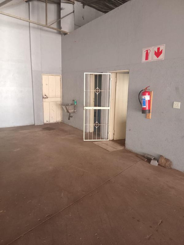 To Let commercial Property for Rent in Benrose Gauteng