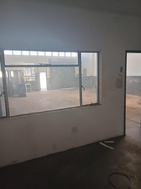 Commercial Property for Sale in Benrose Gauteng