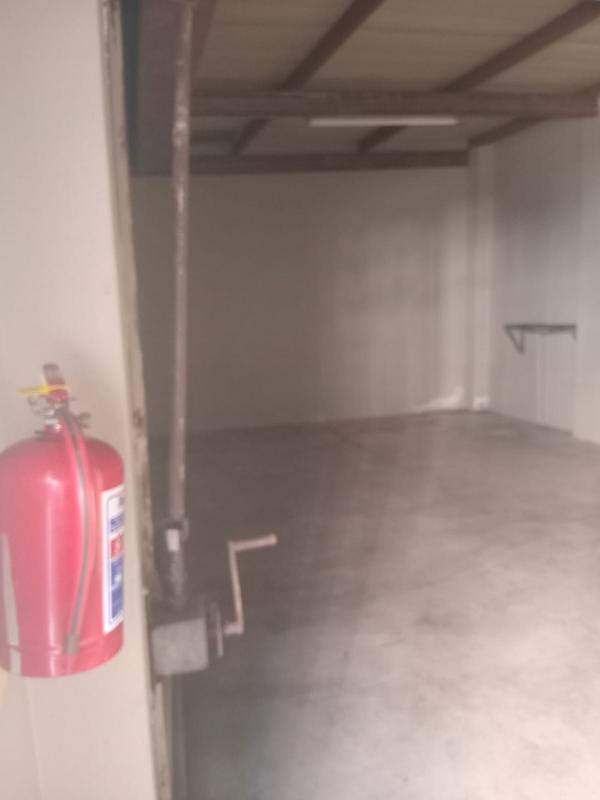 Commercial Property for Sale in Benrose Gauteng