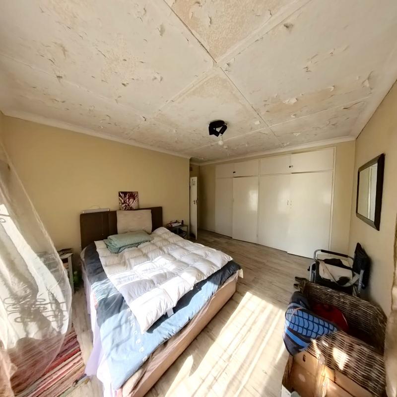 5 Bedroom Property for Sale in Birchleigh Gauteng