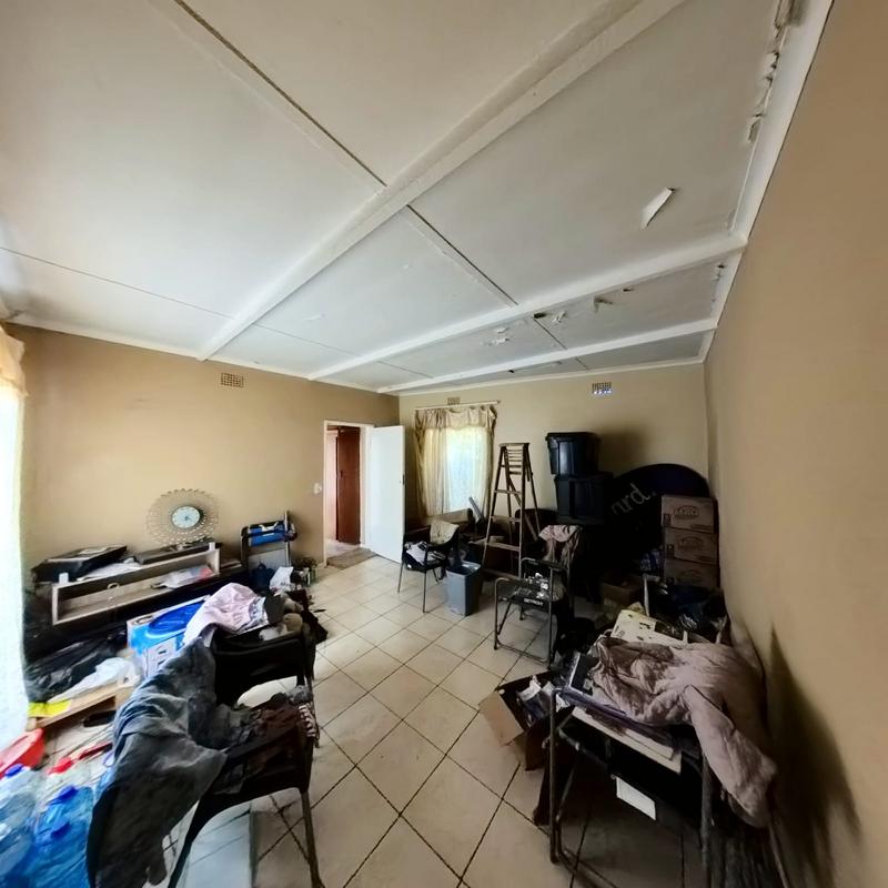5 Bedroom Property for Sale in Birchleigh Gauteng