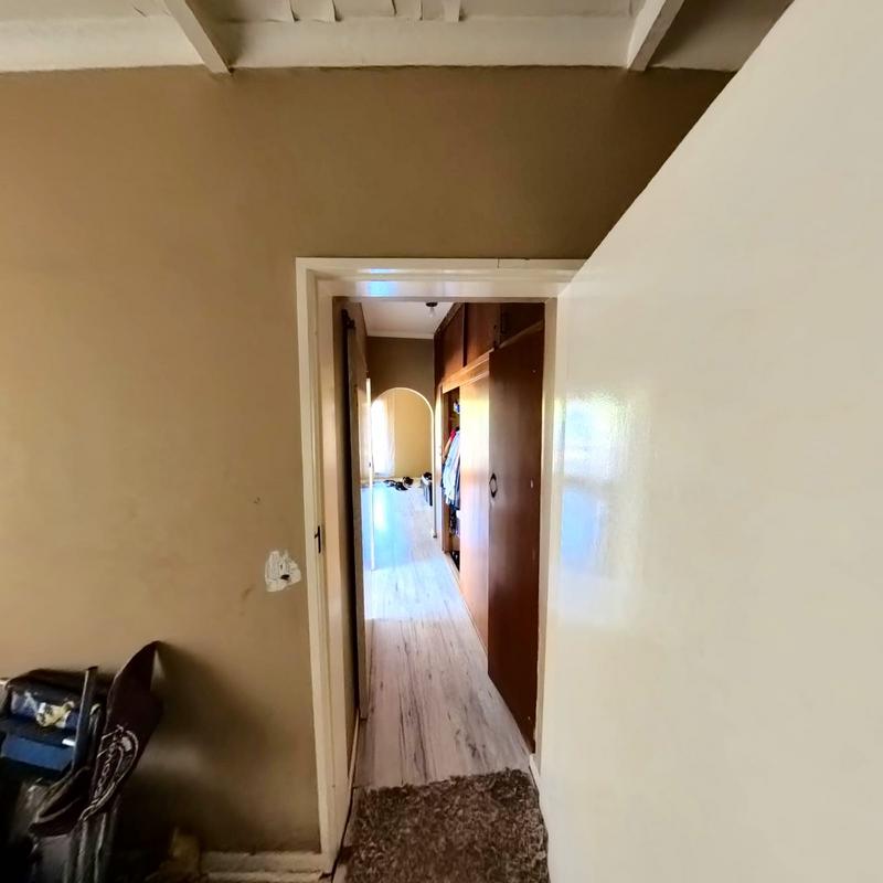 5 Bedroom Property for Sale in Birchleigh Gauteng