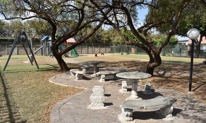 To Let 1 Bedroom Property for Rent in Boksburg North Gauteng