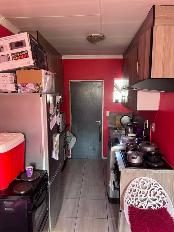 2 Bedroom Property for Sale in Fleurhof Gauteng