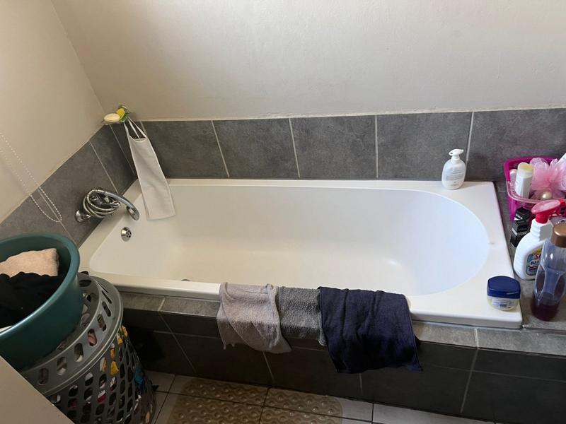 2 Bedroom Property for Sale in Fleurhof Gauteng