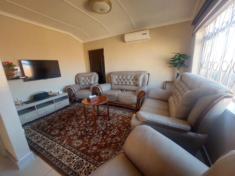 3 Bedroom Property for Sale in Laudium Gauteng