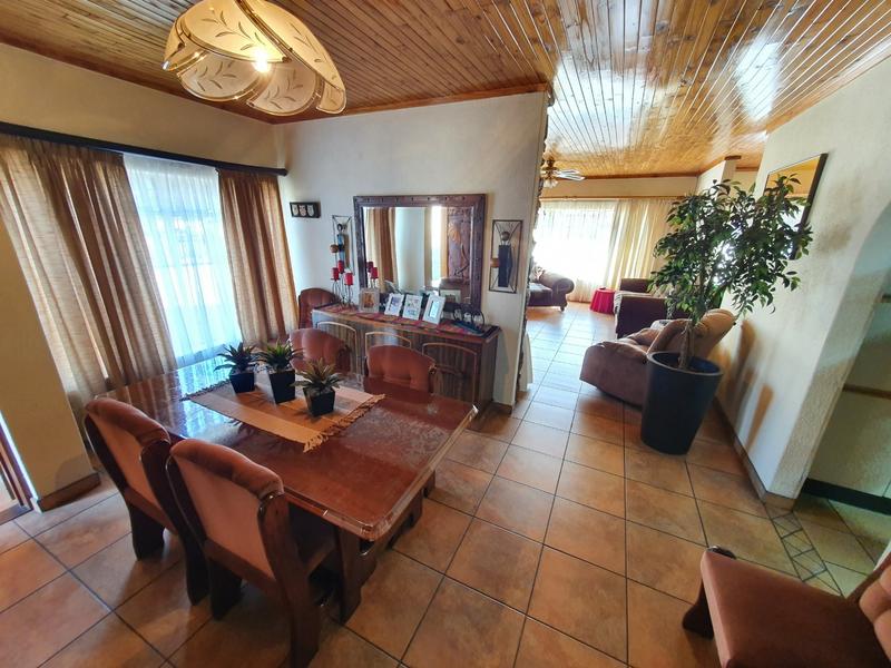 3 Bedroom Property for Sale in Dorandia Gauteng
