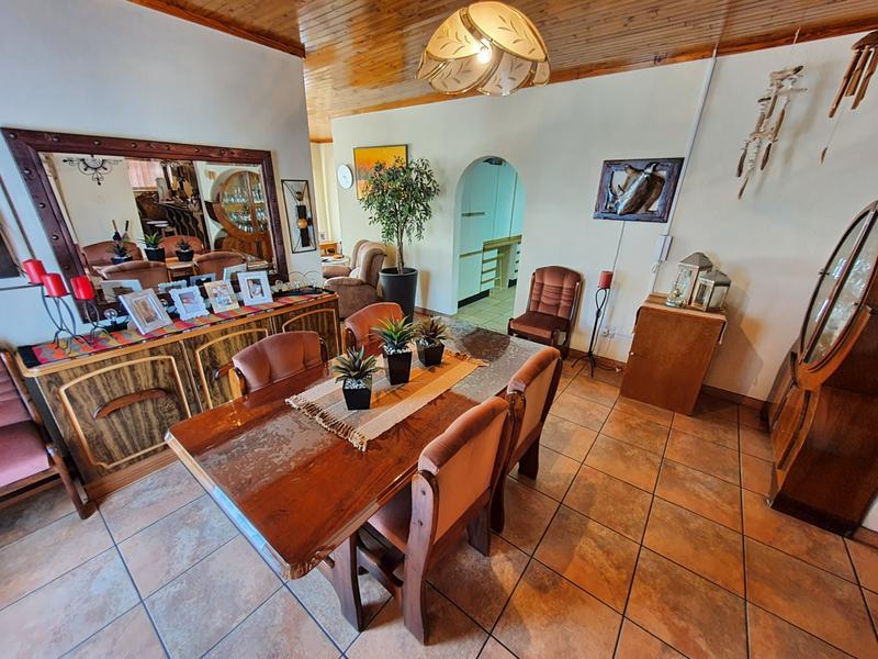 3 Bedroom Property for Sale in Dorandia Gauteng