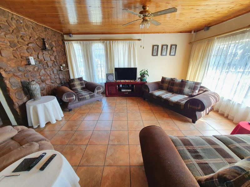 3 Bedroom Property for Sale in Dorandia Gauteng