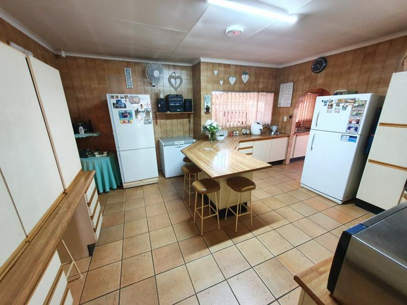 3 Bedroom Property for Sale in Dorandia Gauteng