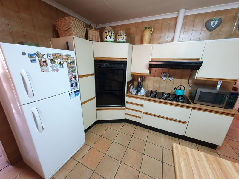 3 Bedroom Property for Sale in Dorandia Gauteng