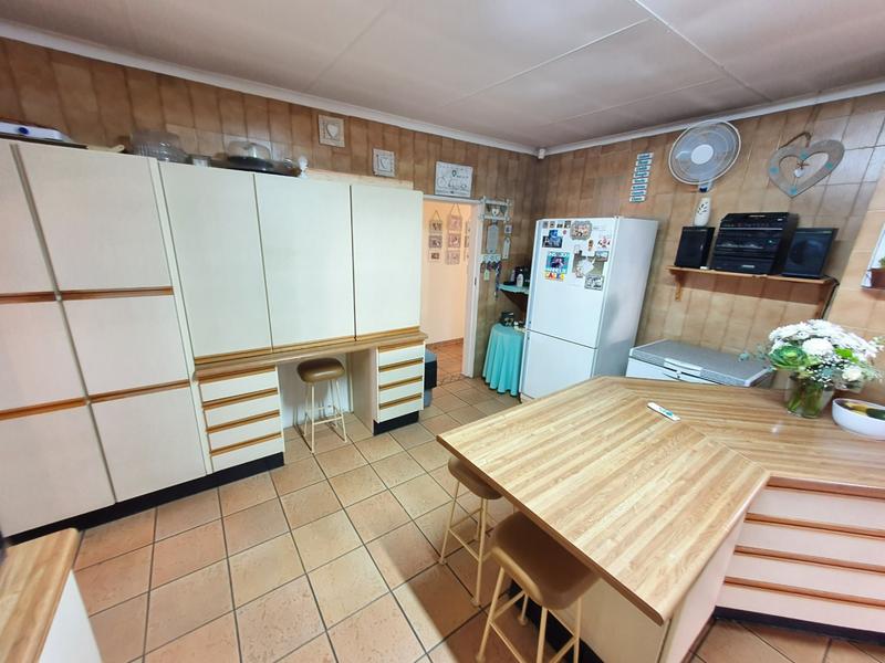 3 Bedroom Property for Sale in Dorandia Gauteng