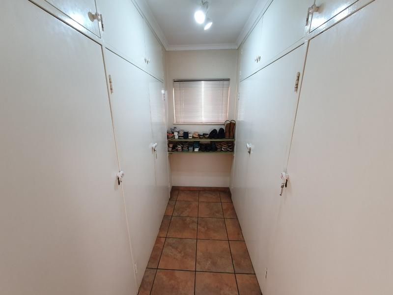 3 Bedroom Property for Sale in Dorandia Gauteng