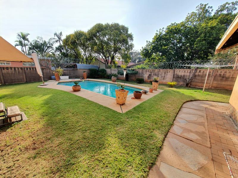 3 Bedroom Property for Sale in Dorandia Gauteng