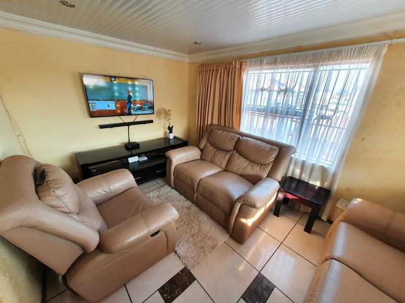 3 Bedroom Property for Sale in The Orchards Gauteng