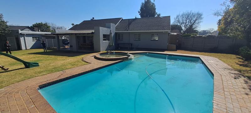 3 Bedroom Property for Sale in Parkrand Gauteng