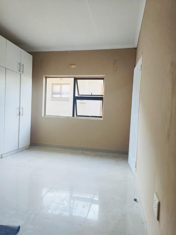 To Let 1 Bedroom Property for Rent in Kensington Gauteng