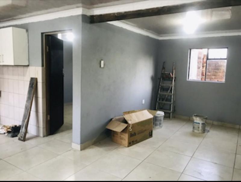 To Let 1 Bedroom Property for Rent in Kensington Gauteng
