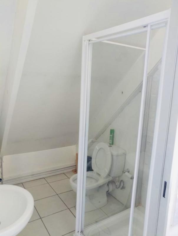 To Let 1 Bedroom Property for Rent in Bryanston Gauteng