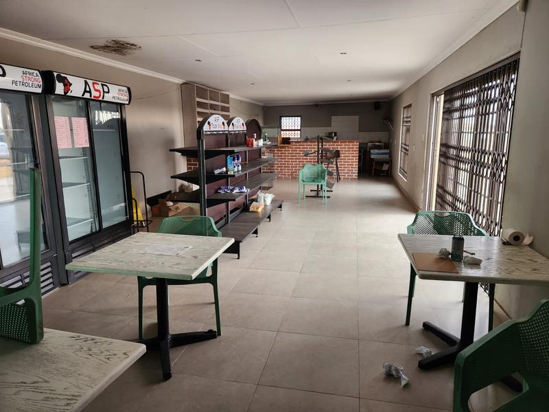 To Let 1 Bedroom Property for Rent in Diepkloof Zone 4 Gauteng
