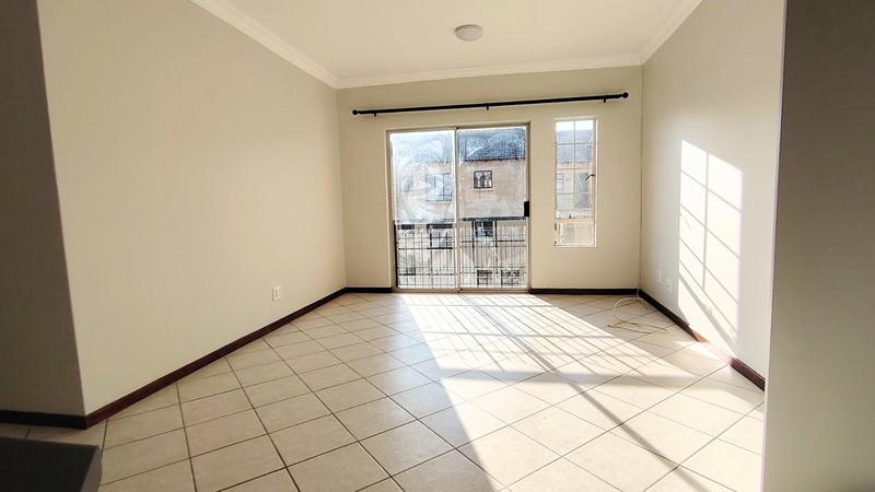 To Let 2 Bedroom Property for Rent in Noordwyk Gauteng