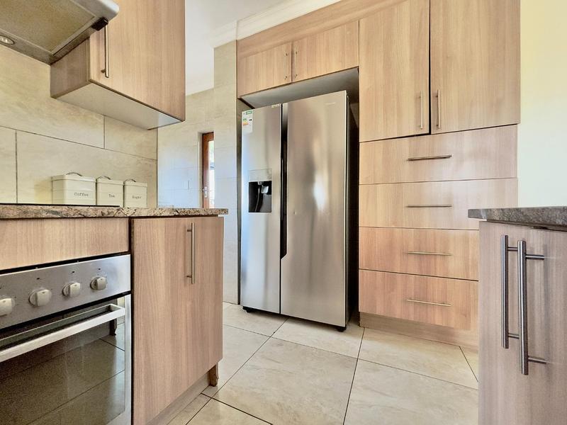 3 Bedroom Property for Sale in Thatchfield Close Gauteng
