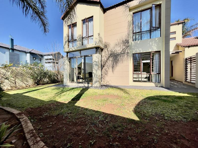 3 Bedroom Property for Sale in Thatchfield Close Gauteng