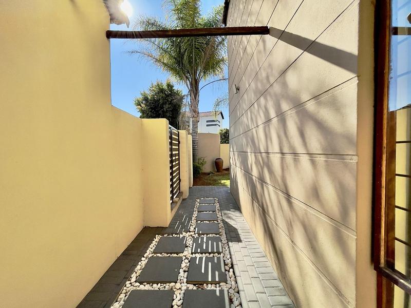 3 Bedroom Property for Sale in Thatchfield Close Gauteng