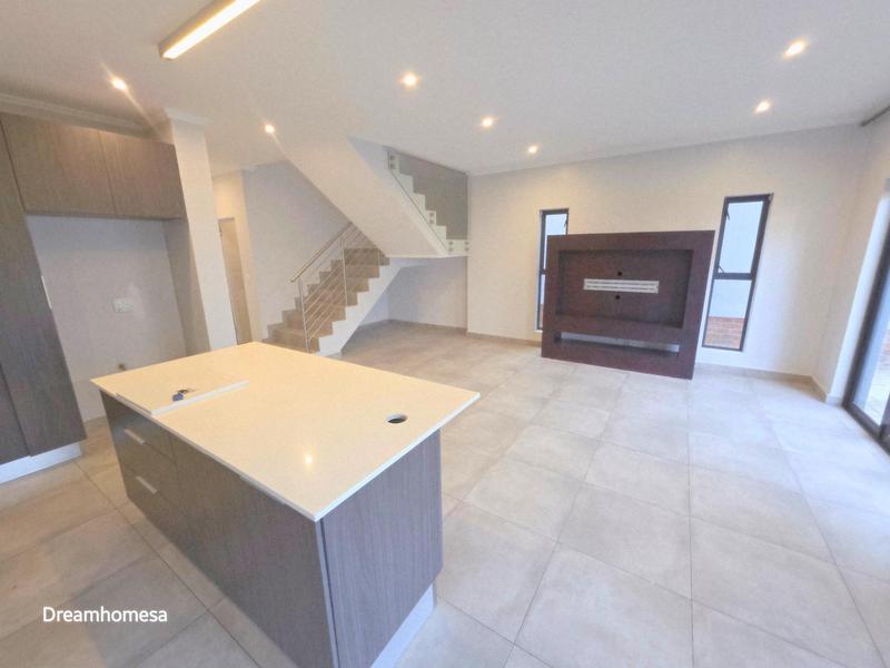 To Let 3 Bedroom Property for Rent in Morningside Gauteng