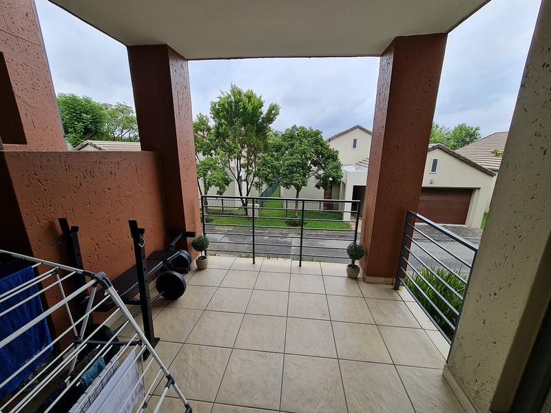 2 Bedroom Property for Sale in Bryanston Gauteng