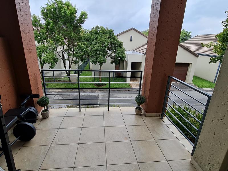 2 Bedroom Property for Sale in Bryanston Gauteng