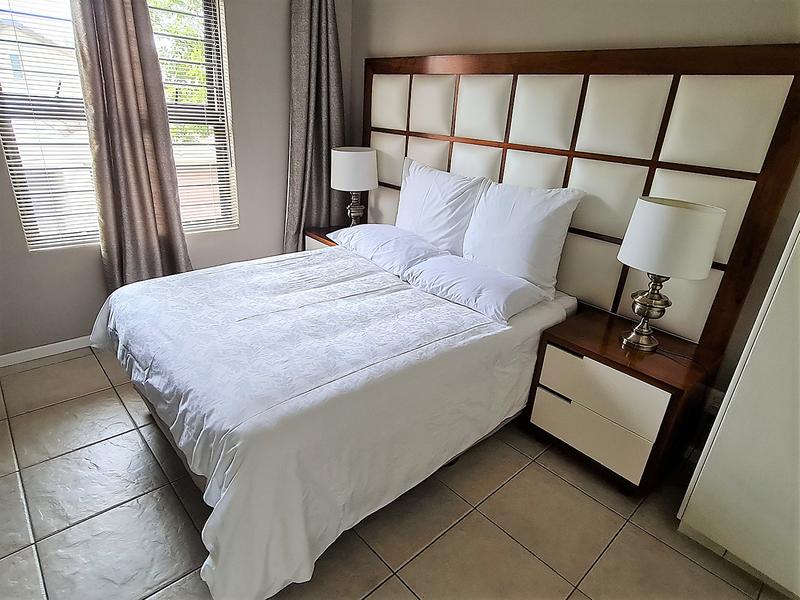 2 Bedroom Property for Sale in Bryanston Gauteng