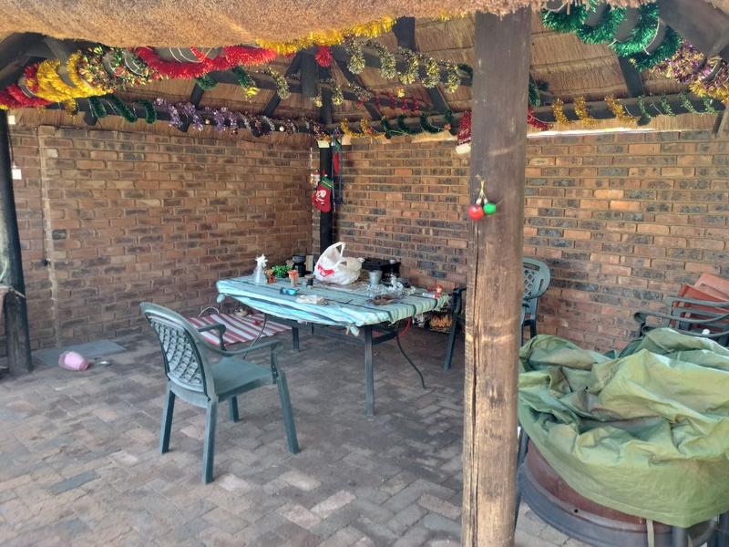 To Let 2 Bedroom Property for Rent in Rooihuiskraal North Gauteng