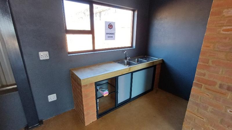 To Let commercial Property for Rent in Doornkloof Gauteng