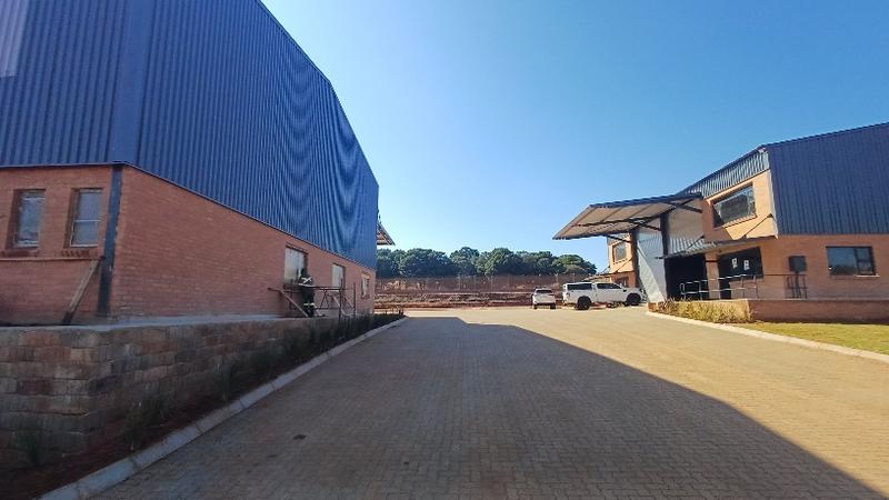 To Let commercial Property for Rent in Doornkloof Gauteng