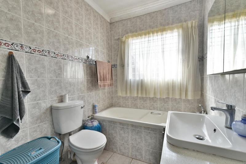 2 Bedroom Property for Sale in Radiokop Gauteng