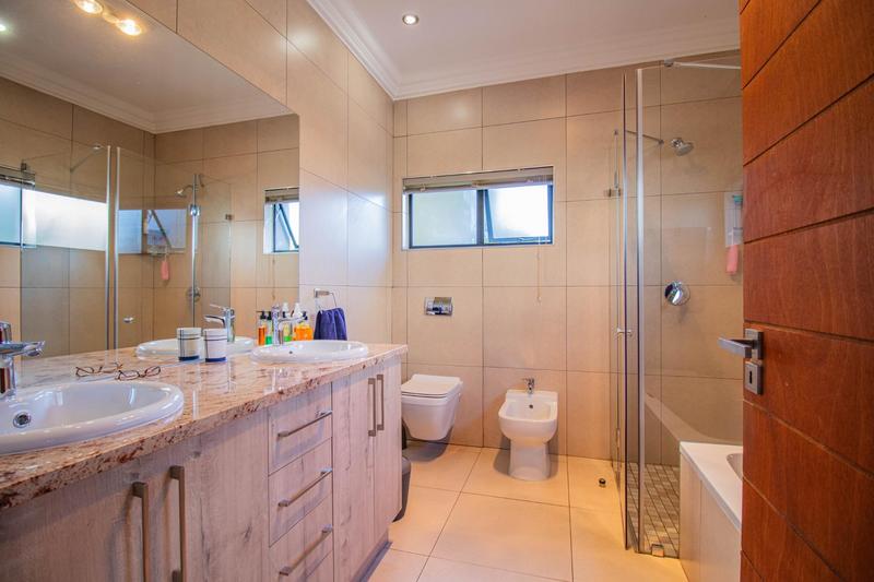 3 Bedroom Property for Sale in Midstream Meadows Gauteng