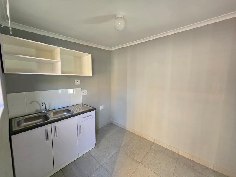 To Let 1 Bedroom Property for Rent in Germiston South Gauteng