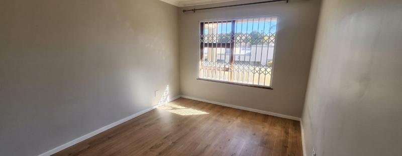 To Let 2 Bedroom Property for Rent in Dowerglen Gauteng