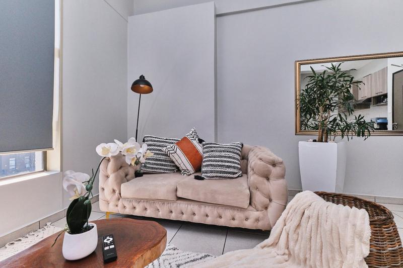 1 Bedroom Property for Sale in Rosebank Gauteng