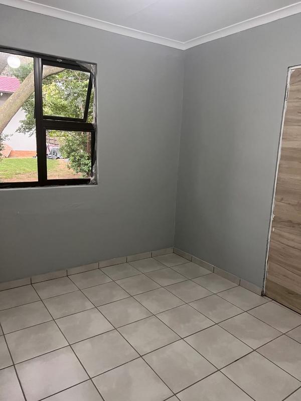 To Let 1 Bedroom Property for Rent in Elspark Gauteng