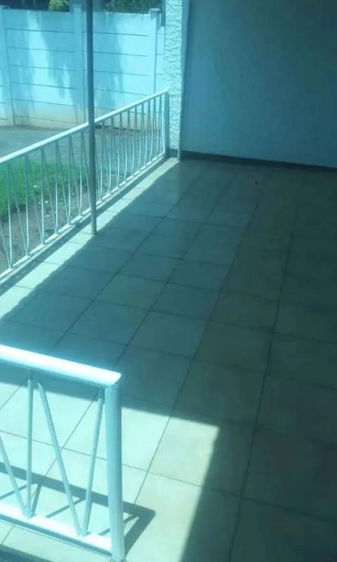1 Bedroom Property for Sale in Blairgowrie Gauteng