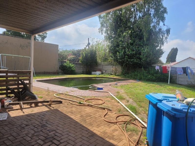 3 Bedroom Property for Sale in Witpoortjie Gauteng